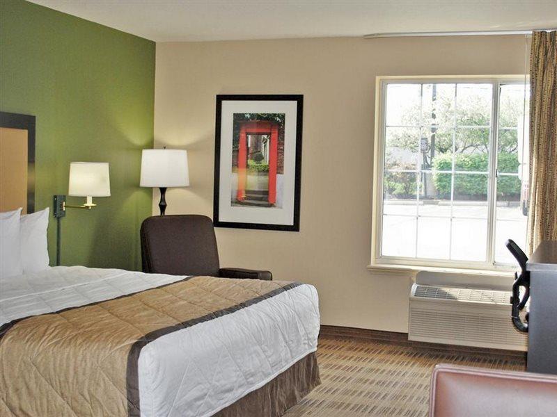 Extended Stay America Suites - Milwaukee - Brookfield Eksteriør billede