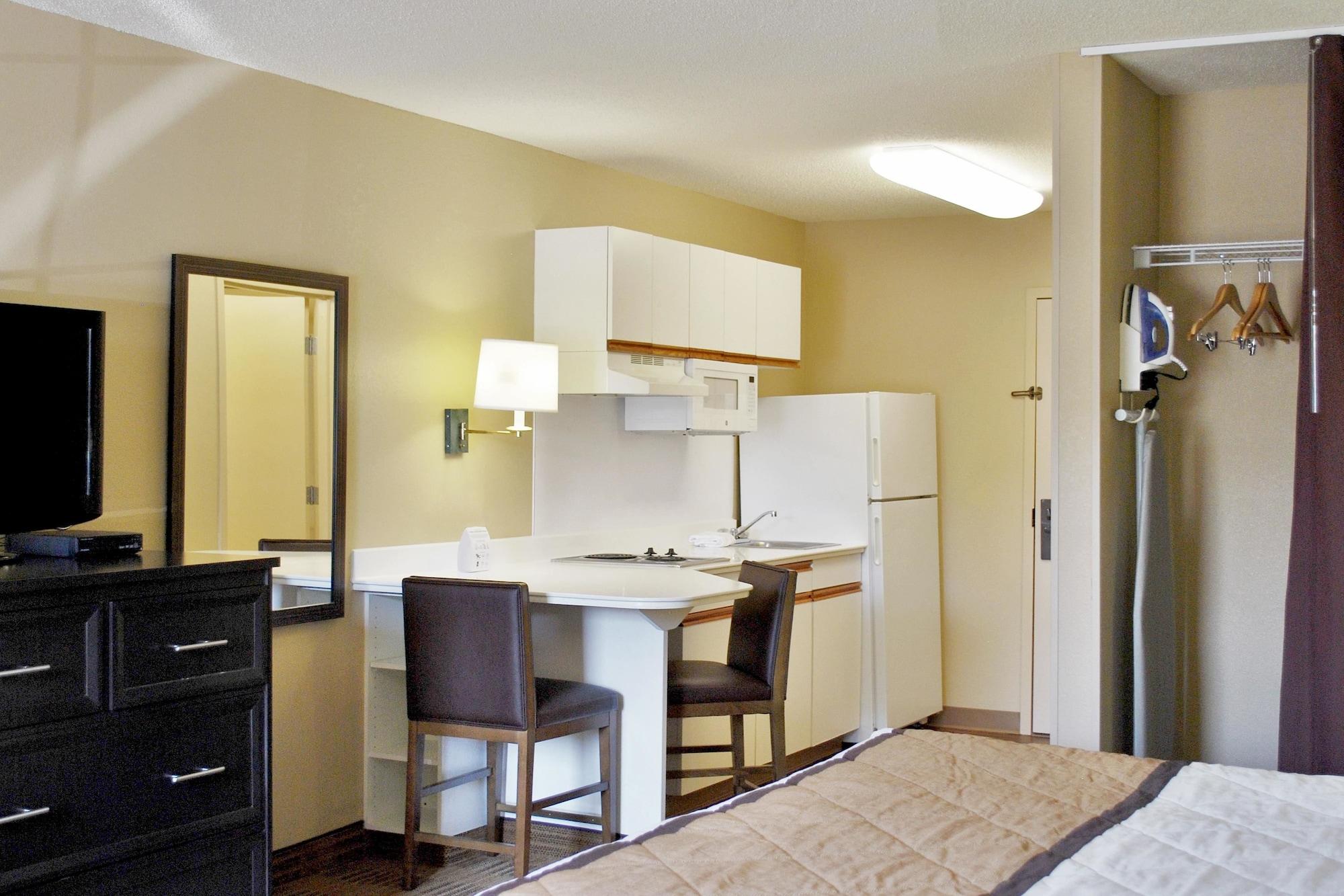 Extended Stay America Suites - Milwaukee - Brookfield Eksteriør billede