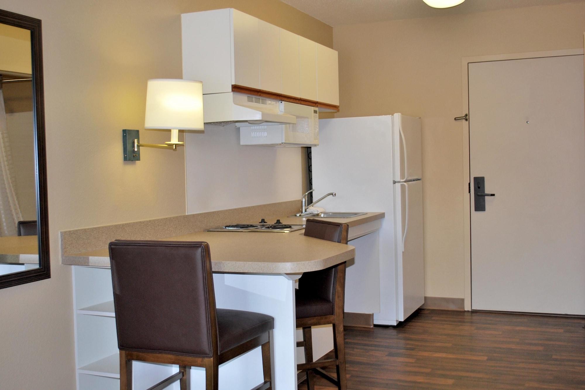 Extended Stay America Suites - Milwaukee - Brookfield Eksteriør billede